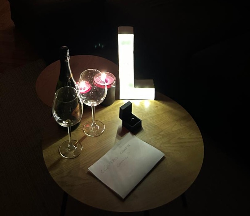 Acompañamos a  dar el <br><span style=font-size:40px>¡Sí quiero!</span>